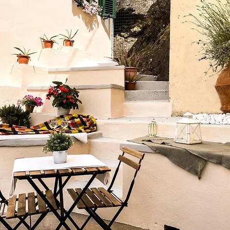 Casa Storica Con Terrazzo Villa Castellina Marittima Exterior photo