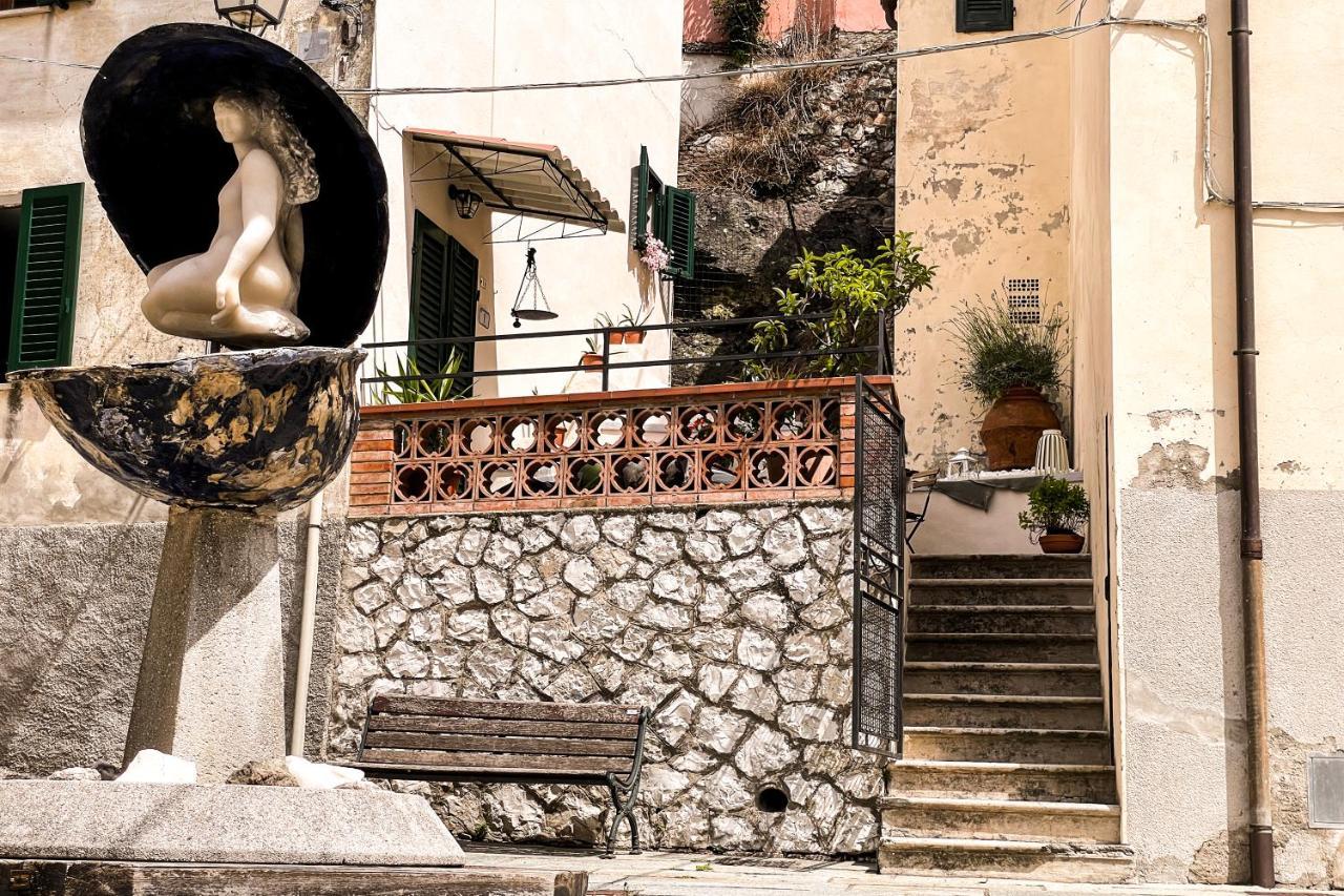 Holiday home Casa Storica Con Terrazzo Castellina Marittima