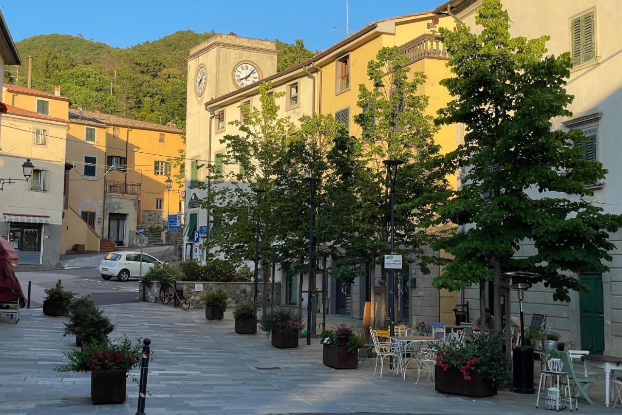 Casa Storica Con Terrazzo Castellina Marittima